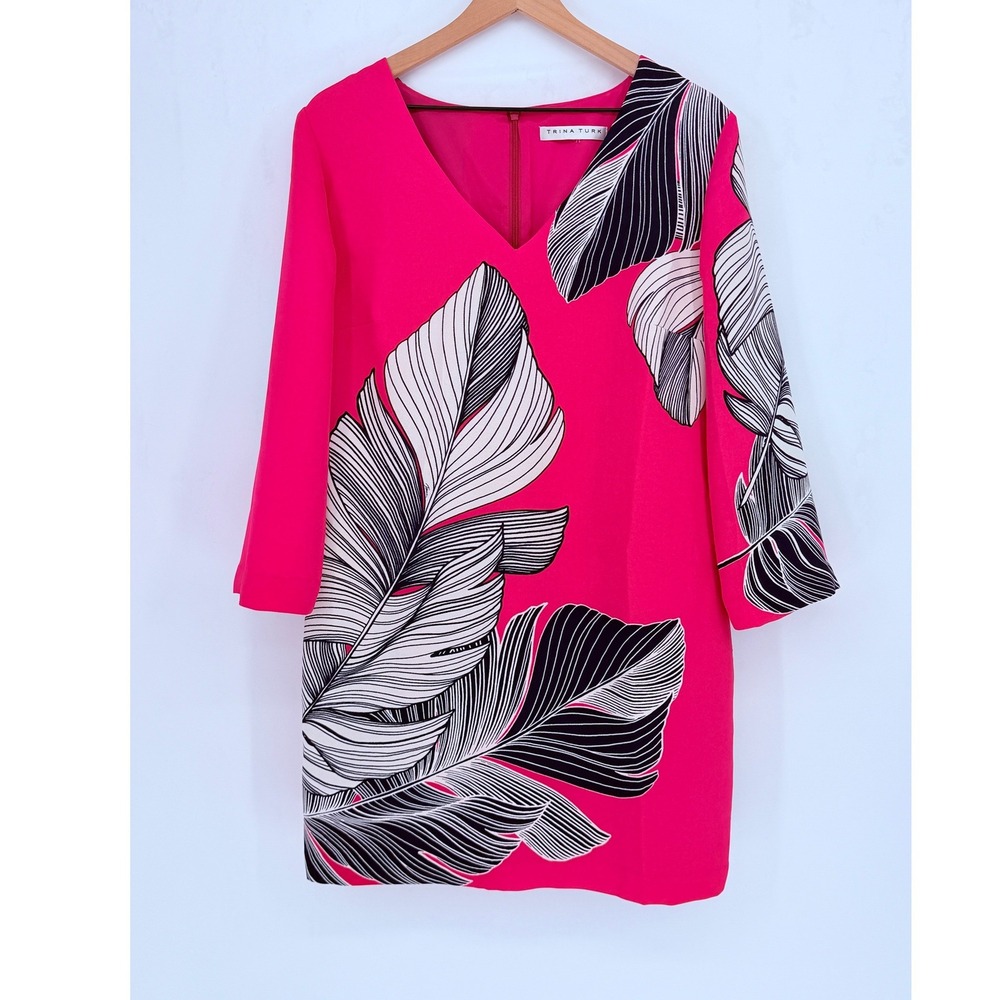 Trina Turk Journey Shift Dress Pink Tropical Leaf Resortwear Summer Vacation